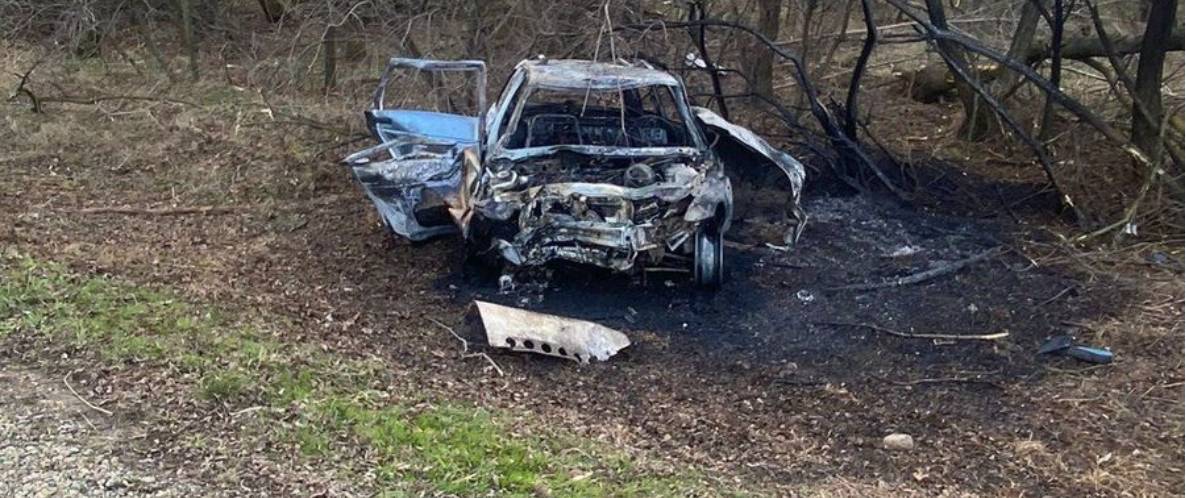 В Тимашевском районе водитель «ВАЗа» сгорел в своей машине